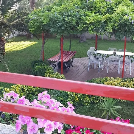 Splendida Con Accesso Diretto Alla Spiaggia Villa *