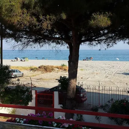 Splendida Con Accesso Diretto Alla Spiaggia * Condofuri Marina